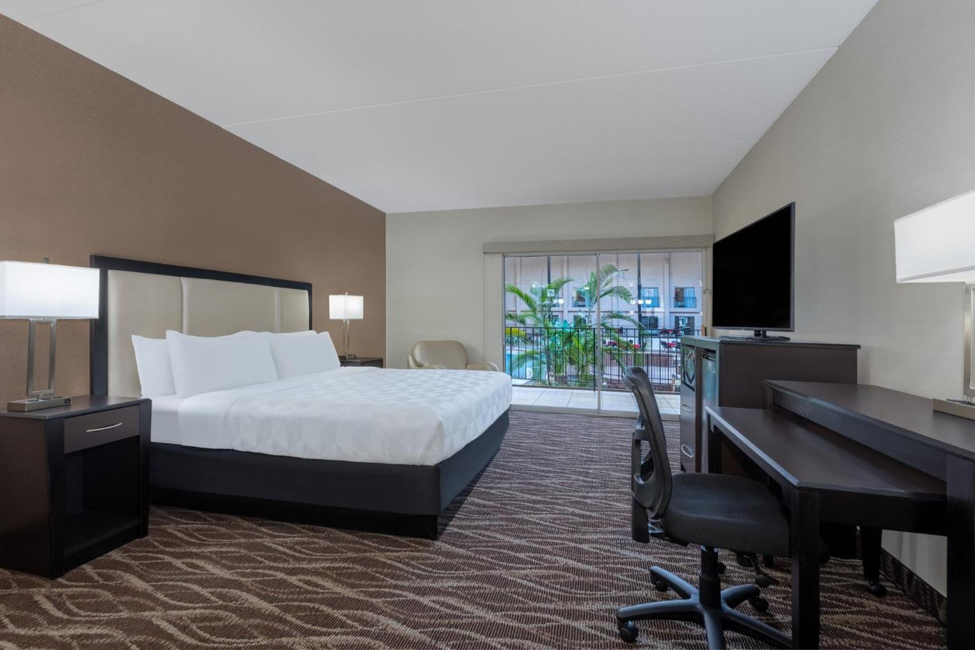 Holiday Inn Des Moines-Airport Conf Center By Ihg Exteriér fotografie