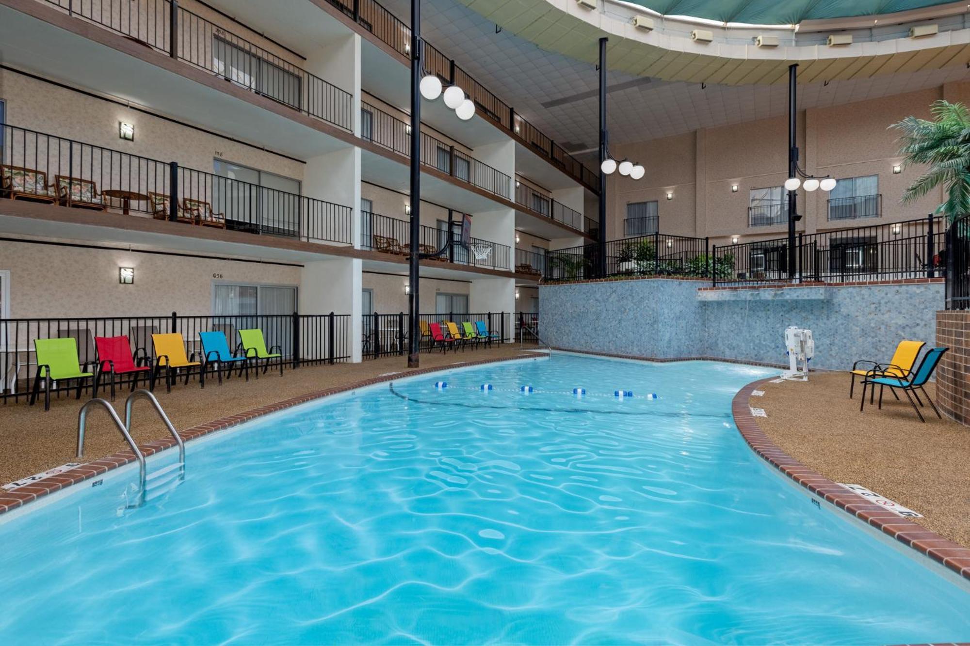 Holiday Inn Des Moines-Airport Conf Center By Ihg Exteriér fotografie